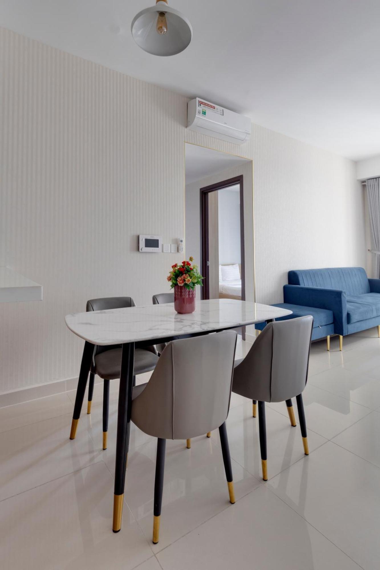 Smile Home Tresor Apartment - Modern Comfortable Хошимін Екстер'єр фото